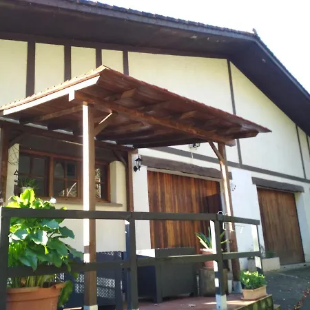 Atico Acogedor En Zona Rural Cerca De La Costa Y Las Ciudades. Appartamento *
